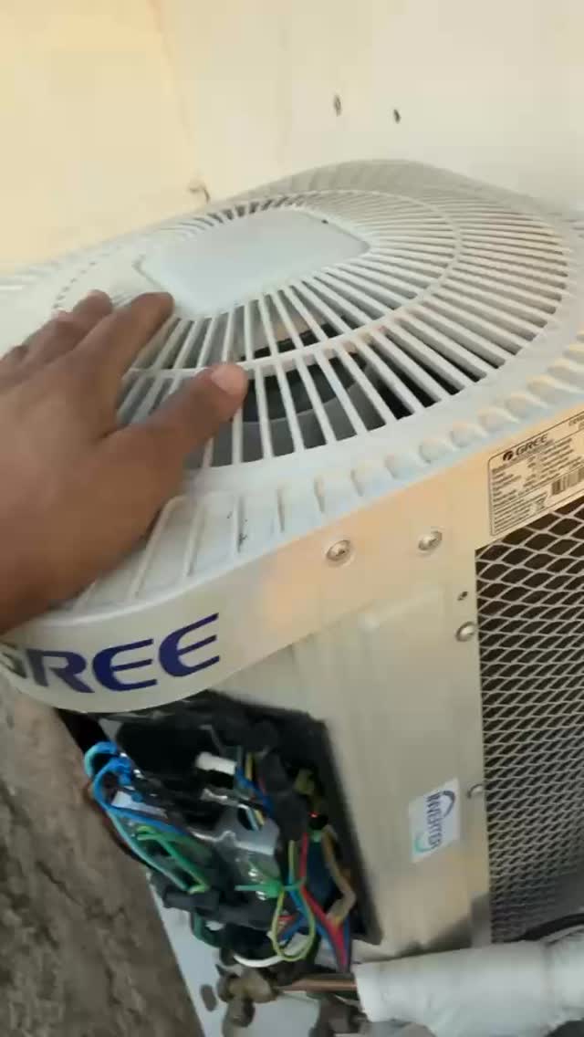 Manutenção em unidade condensadora Gree inverter